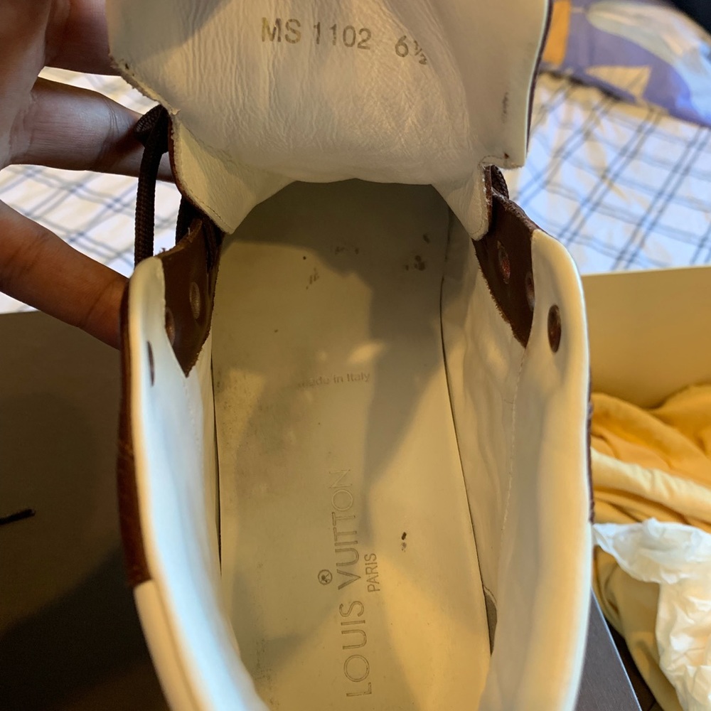 Louis Vuitton Men's shoes - Picture 7 of 8